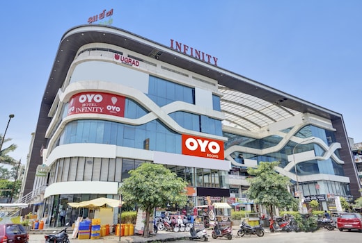 Hotel O Infinity