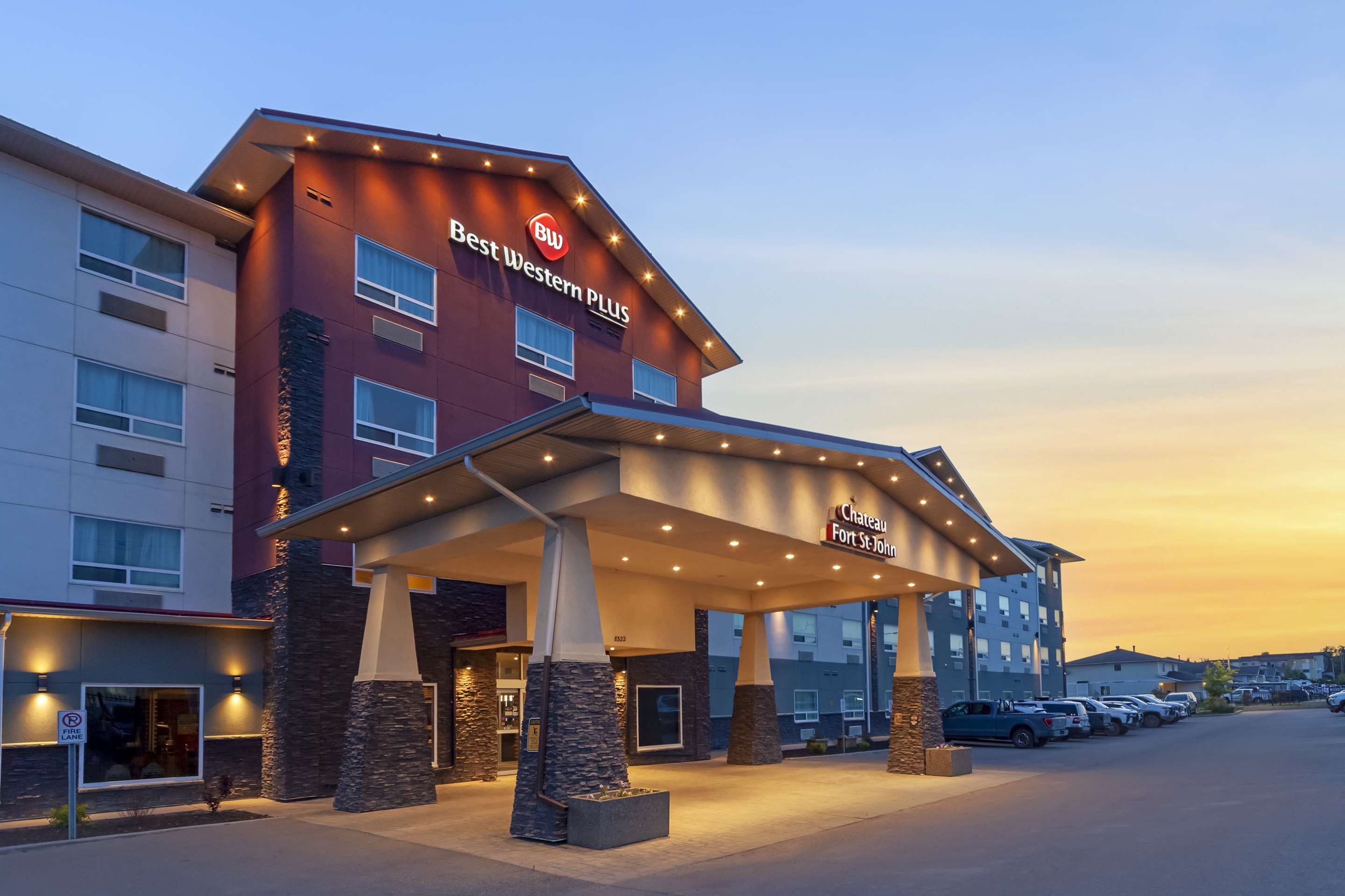 Best Western Plus Chateau Fort St. John - Tap to explore photos