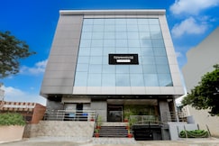 Super Townhouse Khammam Formerly Bluemoon, Khammam