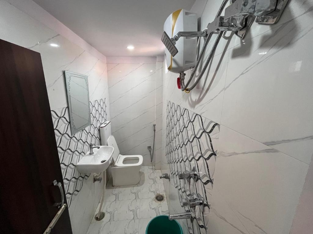 Baba Vishwanath Residency - Tap to explore photos