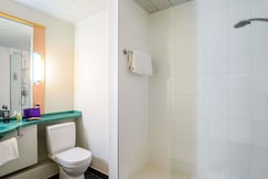 ibis Milano Centro, Milan