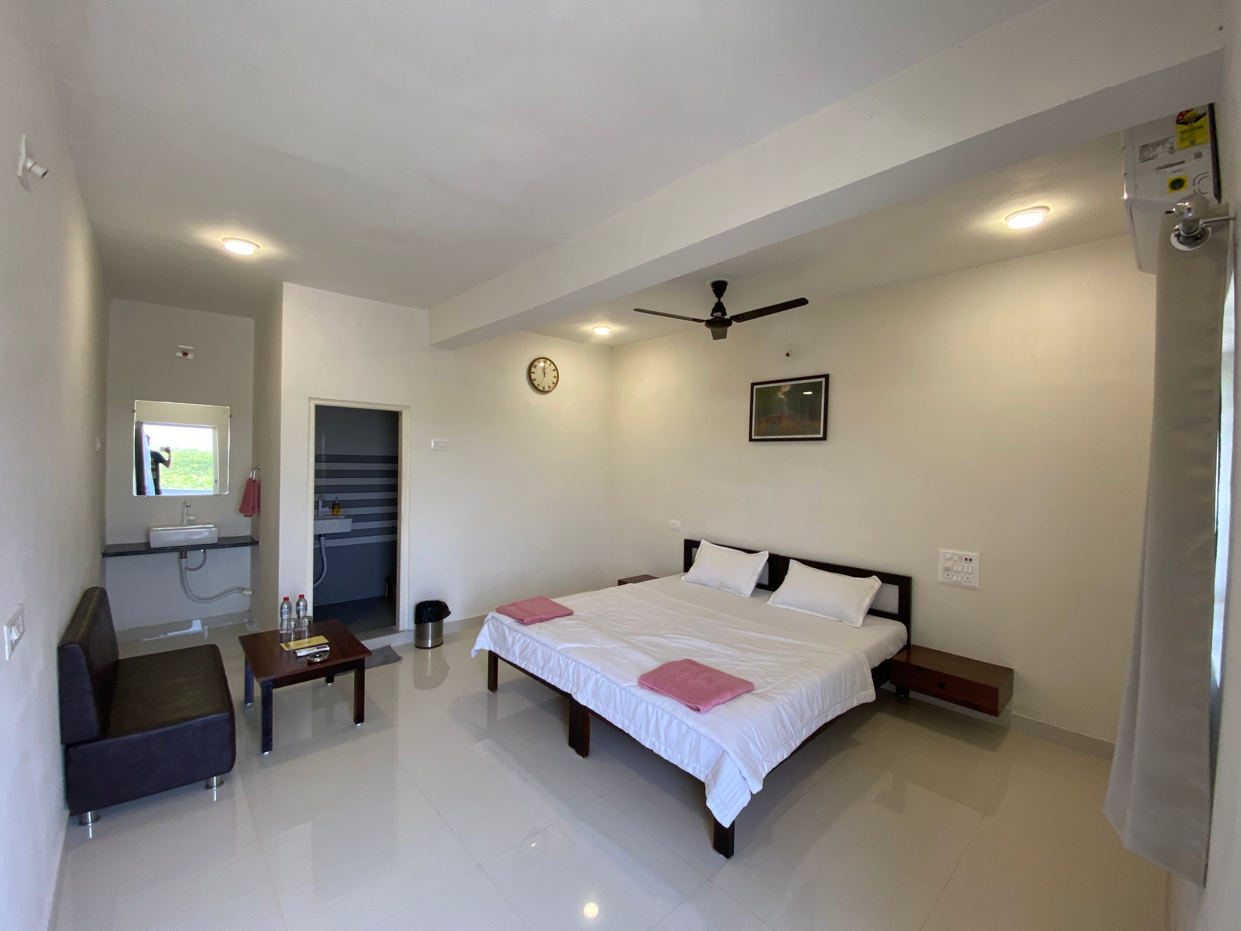 Blackbuck Homestay - Tap to explore photos