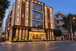 Hotel Aroma Suites @ Delhi Airport, Delhi