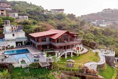 StayVista at Woodhaus, Lonavala