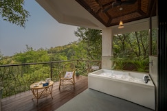 SaffronStays Raanwaara Luxe, Lonavala