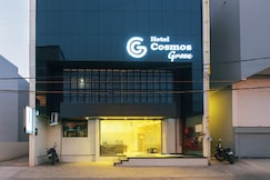 Hotel Cosmos Green, Indore