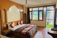 Hotel New Gulmarg, Manali