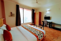 Hotel Grand Arcasia Nehru Palace & CR Park, Delhi