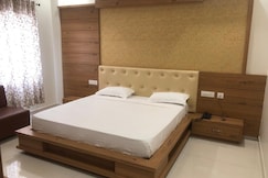 hotel royal heritage, Bharatpur