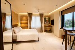 HOTEL VOLANTISS, Pune
