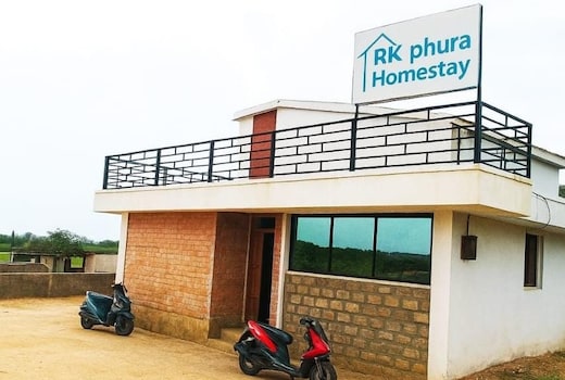 RK Phura Homestay
