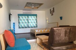 Hotel Utsav Inn, Dhar