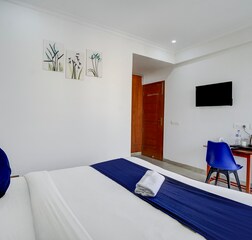 Deluxe with Balcony