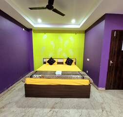 Suite Room With Free Wifi & Pvt Balcony