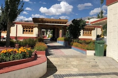 Global Family Resort Saboo, Leh