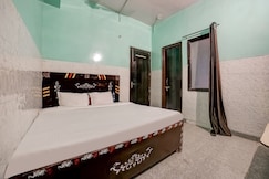 Spot on Shri Krishna Homestay, Palwal