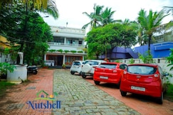 NUTSHELL Airport Retreat by the Sea, Kovalam and Poovar