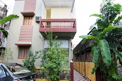 Sterling Baisakhi Guest House, Kolkata
