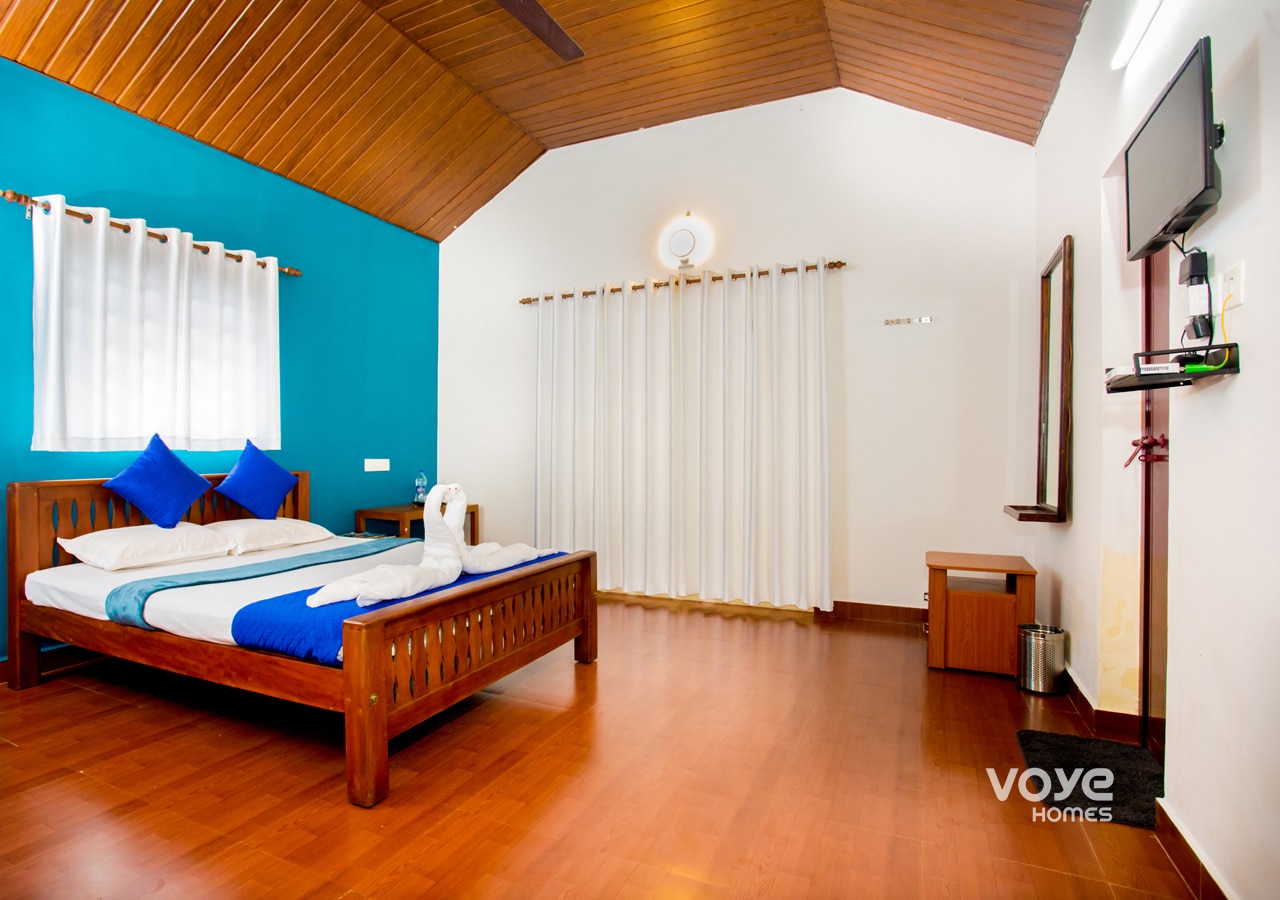 VOYE HOMES Novella Vagamon | Hill-view Villa - Tap to explore photos