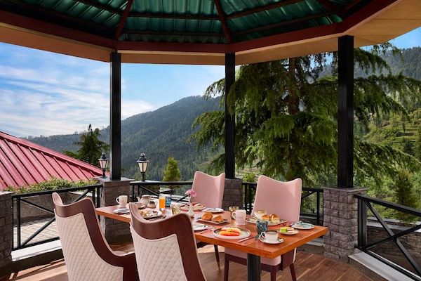 Storii By ITC Hotels Narindera Orchards Kufri - Tap to explore photos