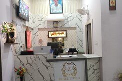 HOTEL Z PLUS, Salasar