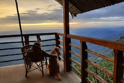 Mountain Villa I Guided Treks & Caretaker, Vagamon