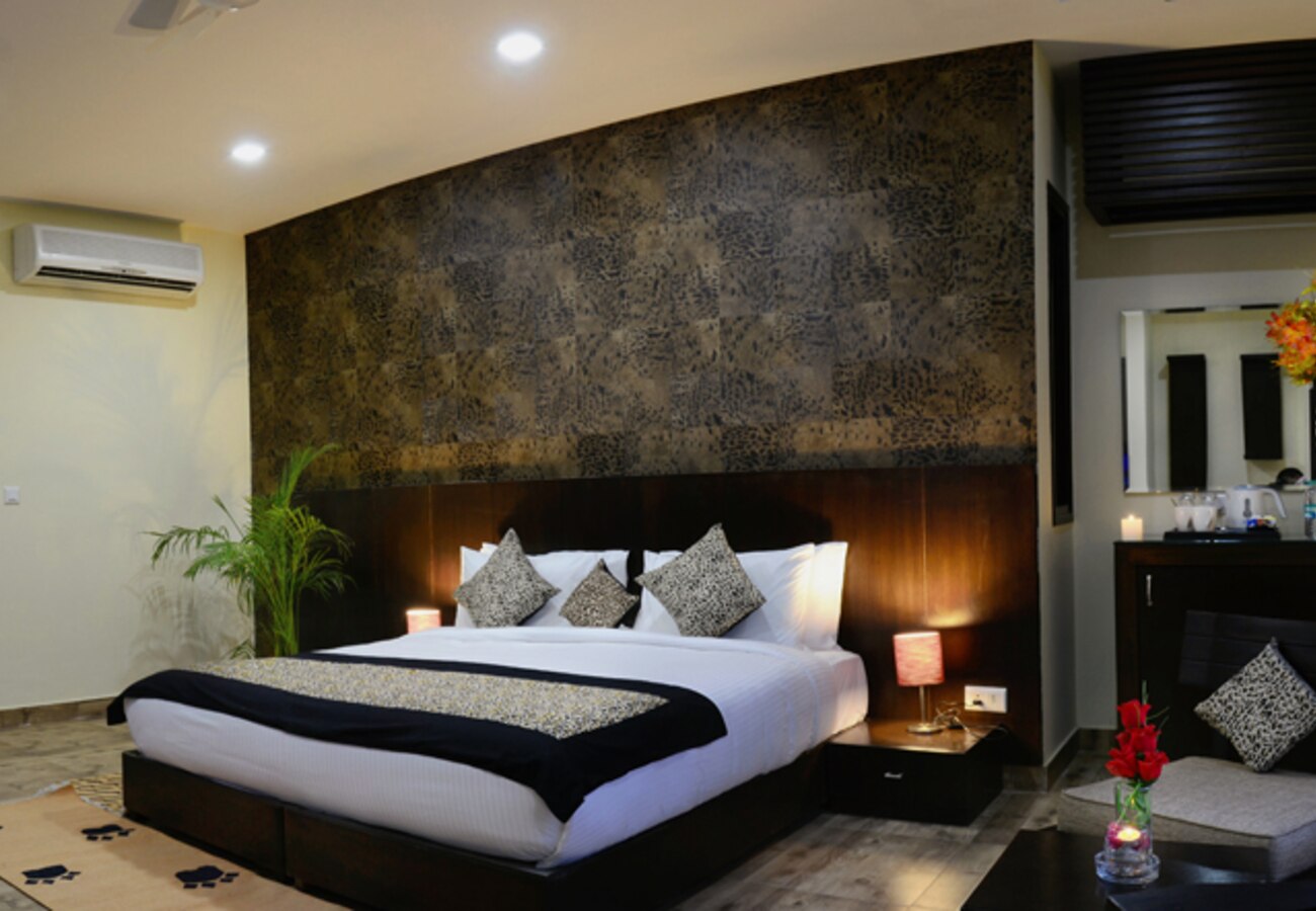 Jungle Vilas Ranthambhore Inr 2057 Off 7600 Resort - 