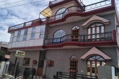 Butola Guest House, Dehradun