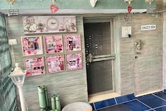 French Themed Manor, Mumbai