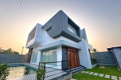 Miracle Beach House, Cheyyur