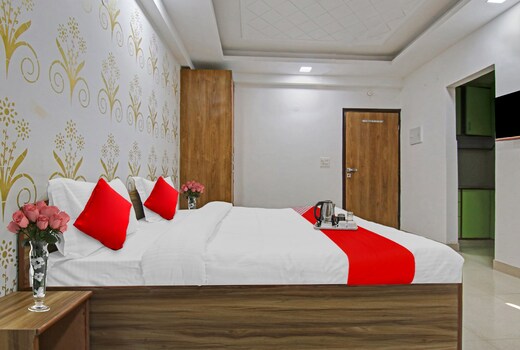 Hotel O Dwarka Inn