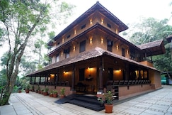 MALABAR KOVILAKAM  THE HERITAGE HOTEL, Tirurangadi