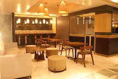 Hotel Four Natives, Tinsukia