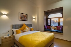 Hotel Aradhya