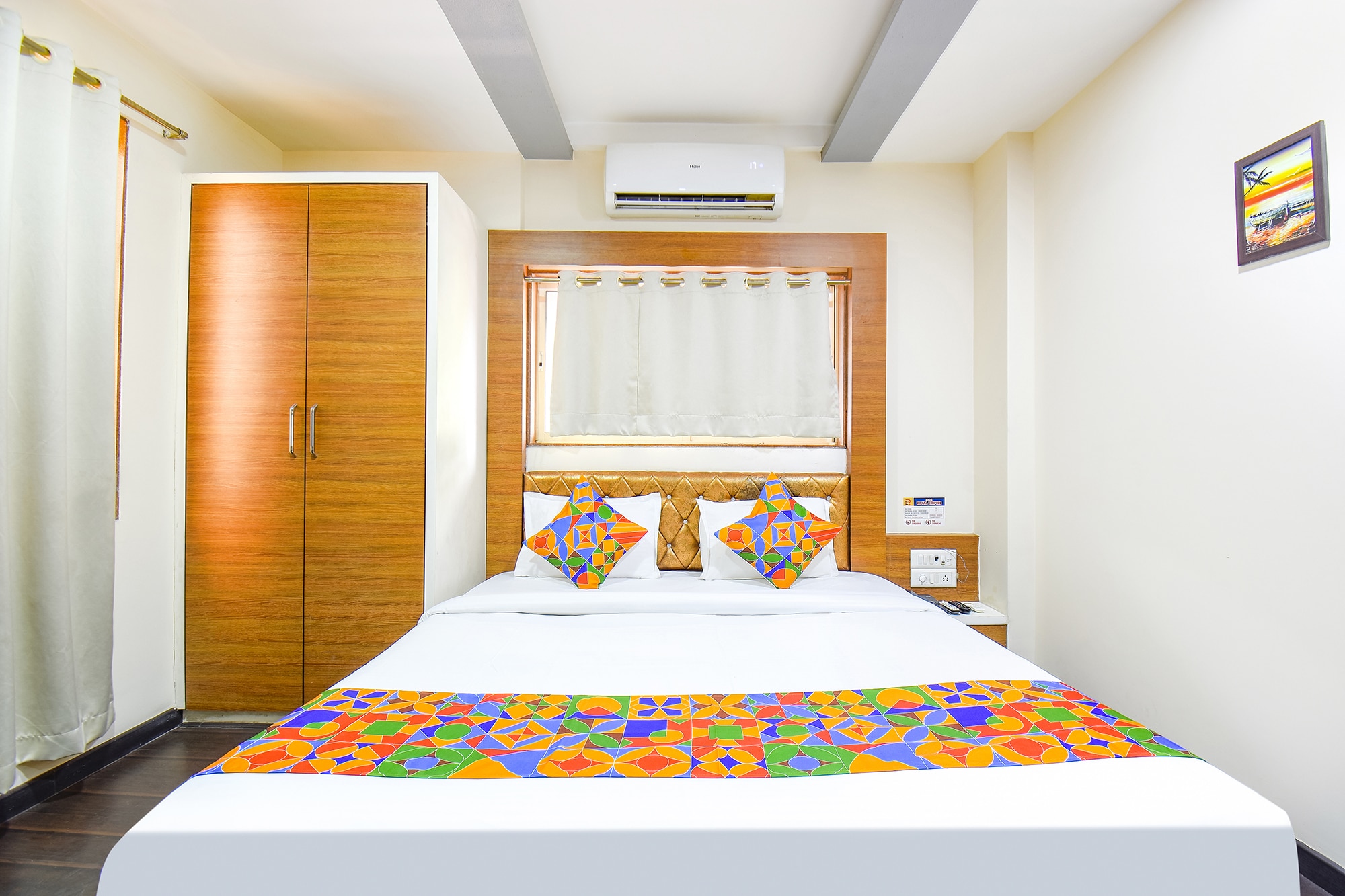 FabHotel Royal Empire - Bird Valley Udhyan - Tap to explore photos
