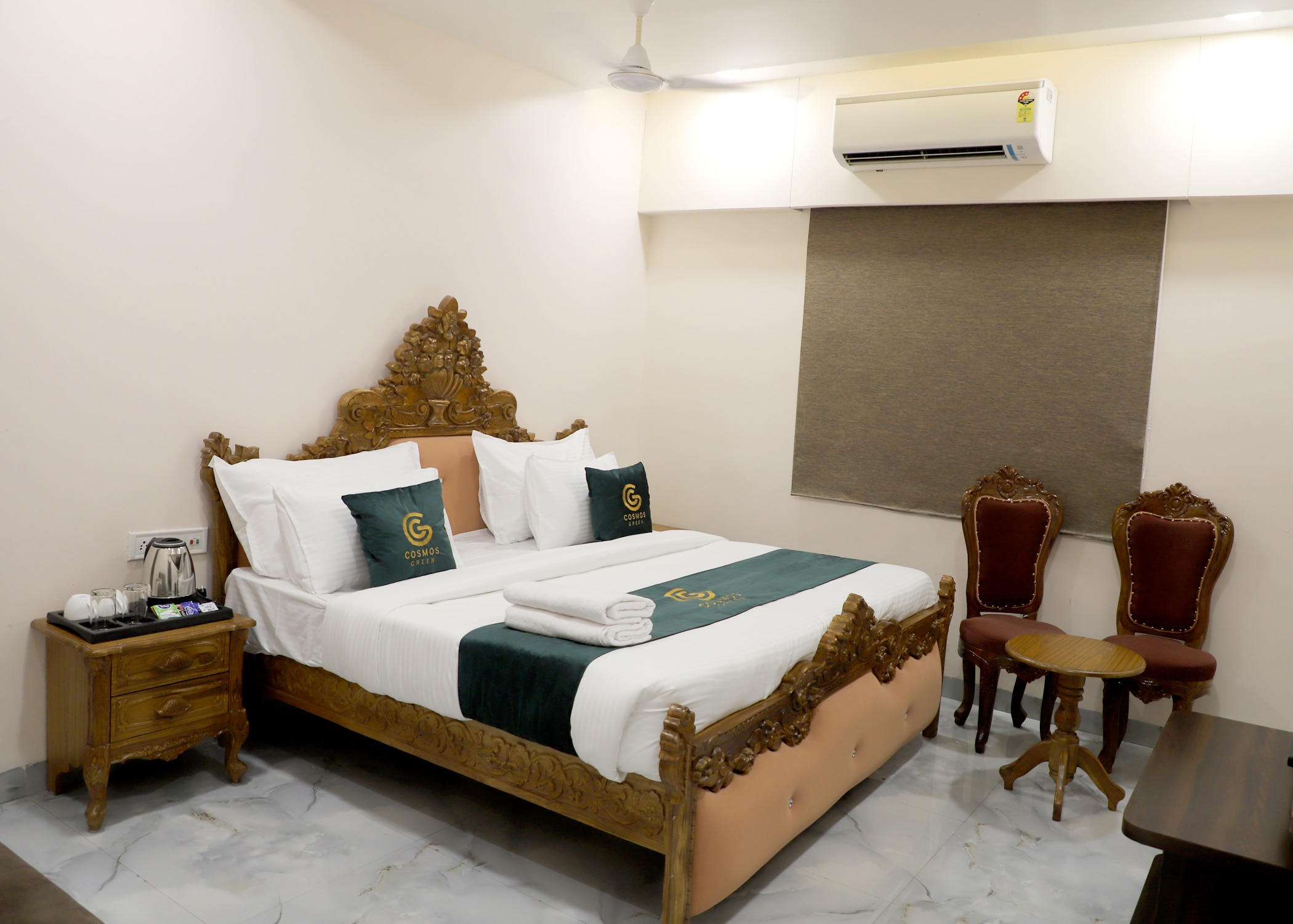 Hotel Kanha Shree by Cosmos Green - Tap to explore photos