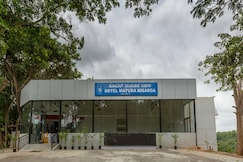 KSTDC Hotel Mayura Nisarga Pearl Valley, Bangalore