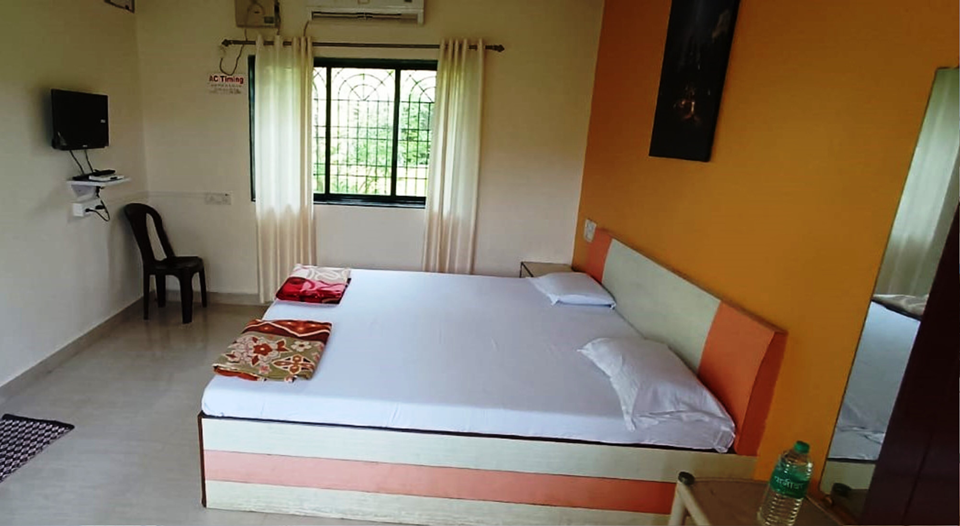 Shree Vardayani Cottage - Tap to explore photos