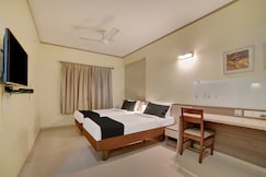 Super Townhouse Oak Pune Railway Station Formerly Kapil Residency, Pune