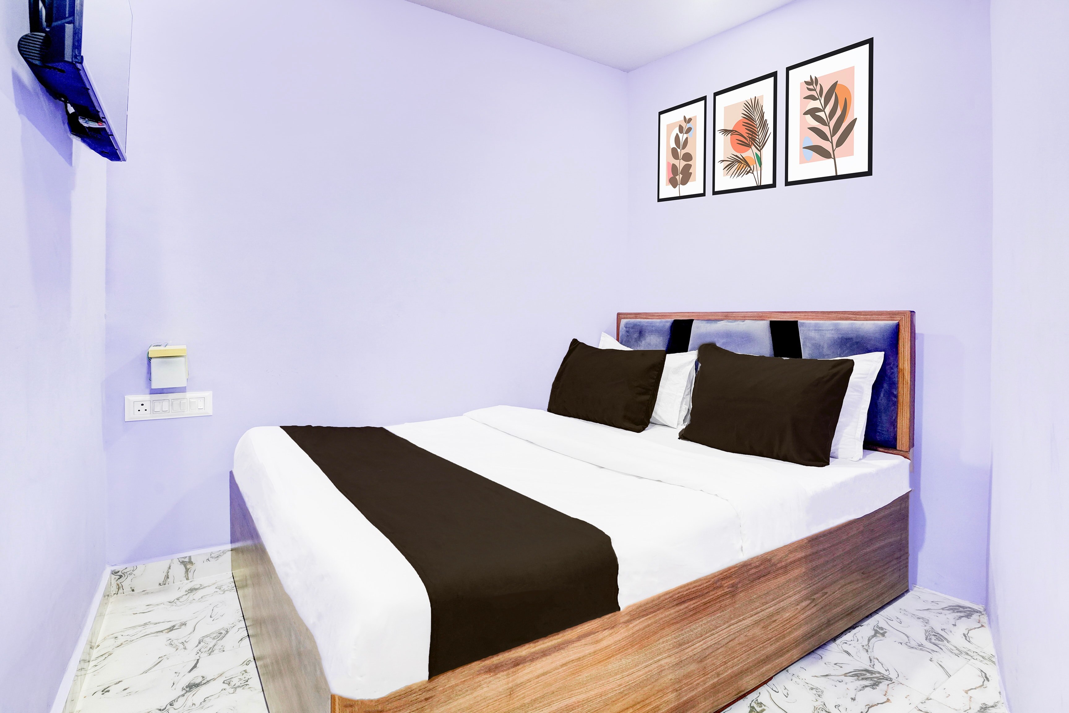 Hotel O Ashyana Rooms & Dormitory - Tap to explore photos