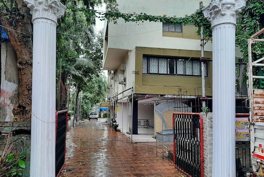 Hotel Golden Palms