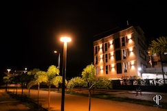 Aafiya Lake view Apartment Coimbatore, Coimbatore