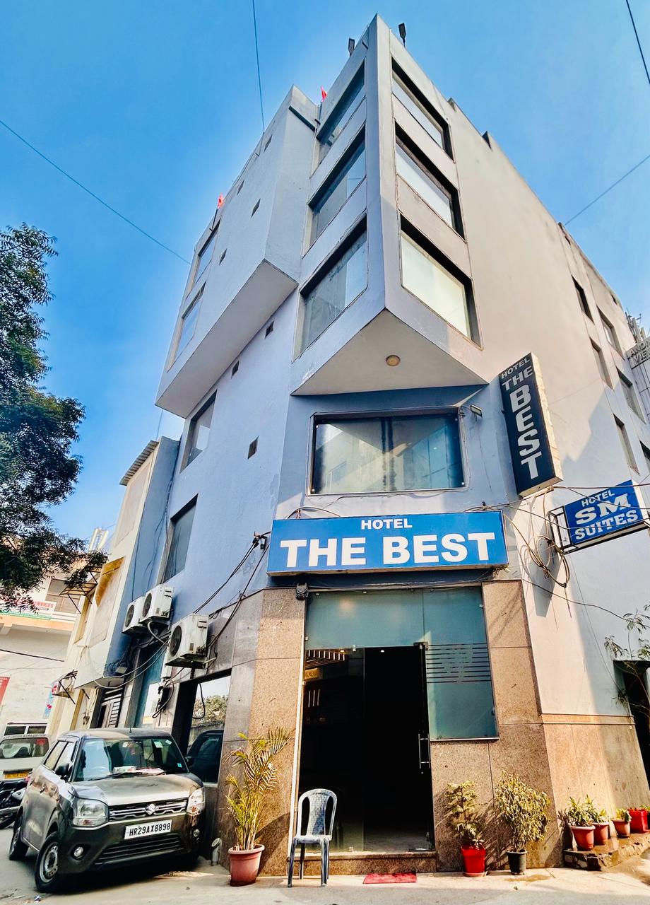 HOTEL THE BEST NEAR DELHI AIRPORT - Tap to explore photos