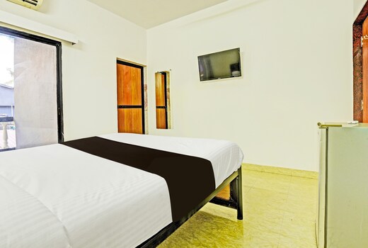 Hotel O Elvins Balaji Beach Place