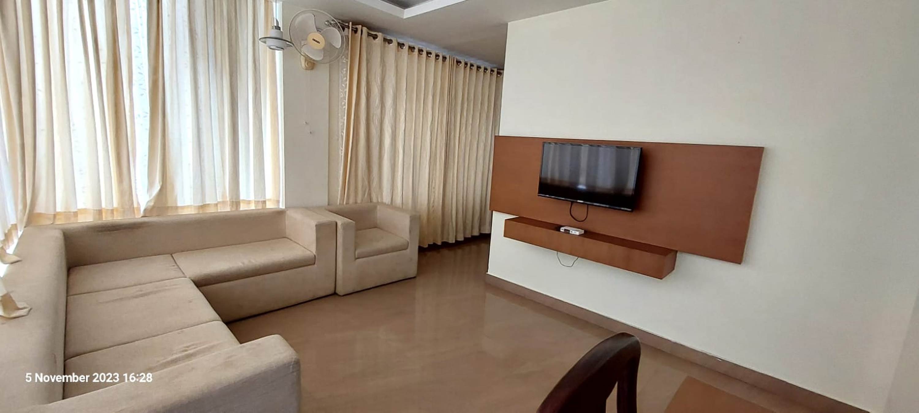 Sasthapuri Hotels - Tap to explore photos