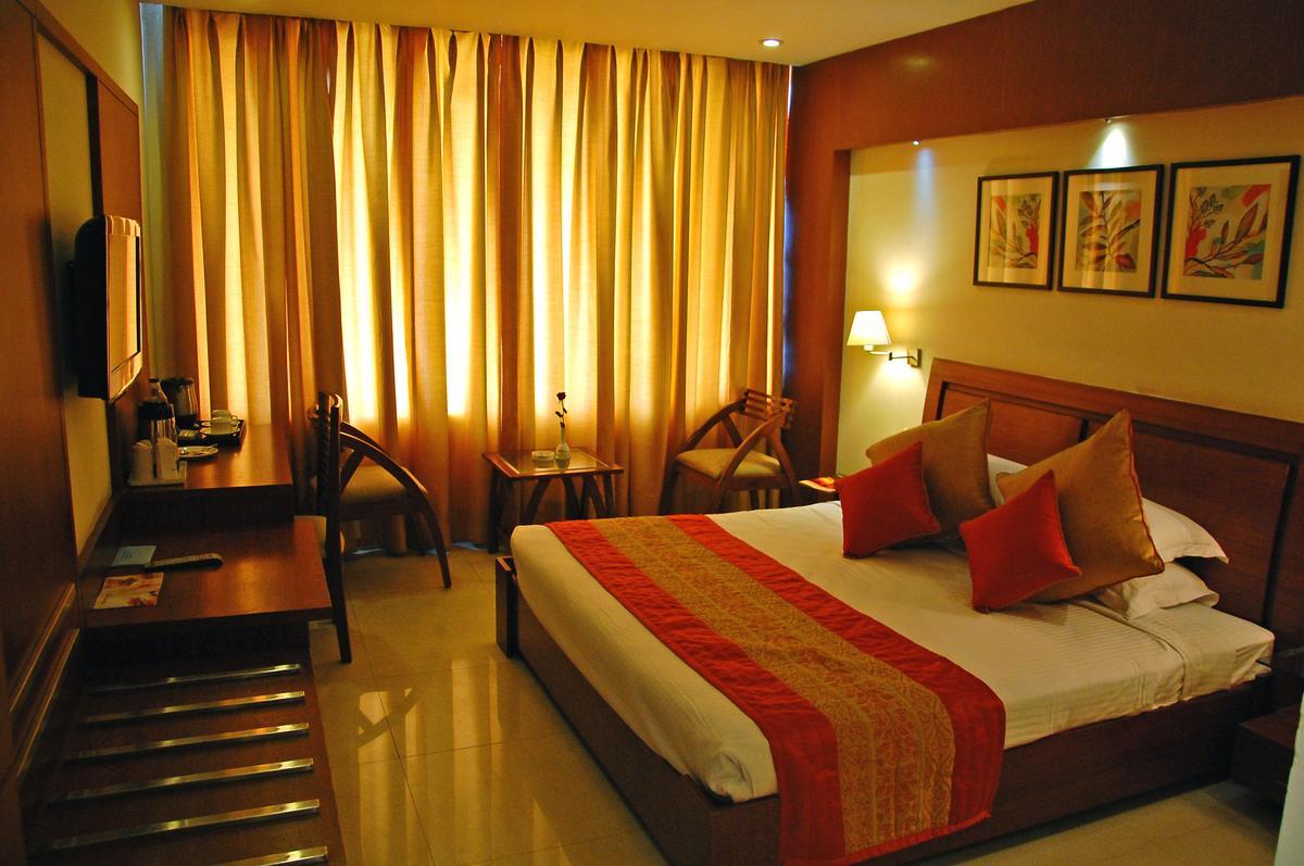 Hotel Shivalikview - Tap to explore photos