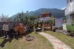 K&B Trimurti, Manali