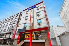 FabHotel Resto, Lucknow