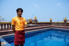 Okay Palace Hotel, Phnom Penh
