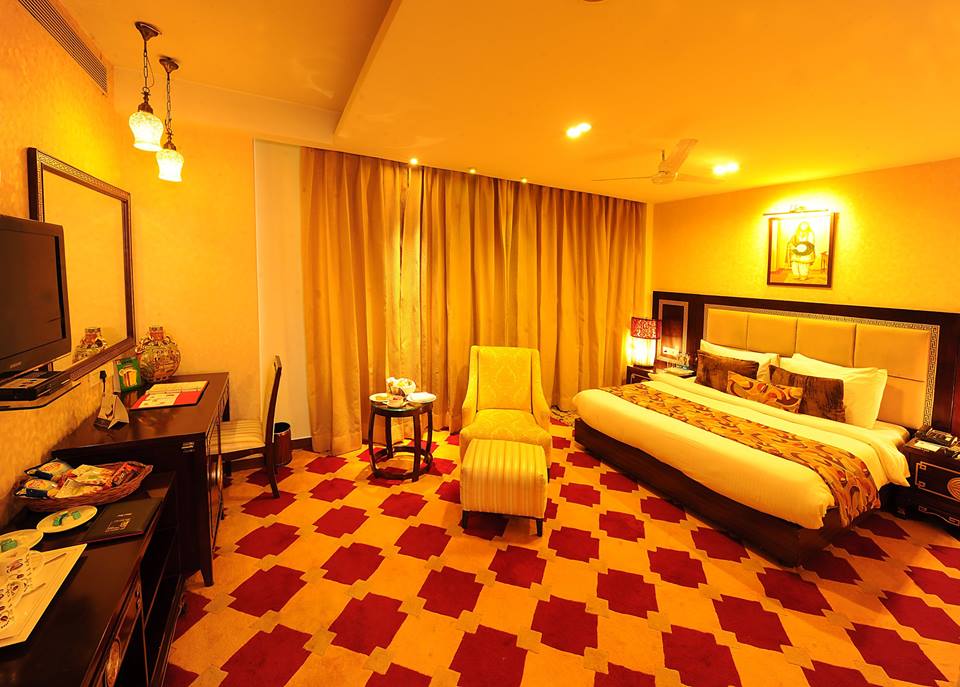 Hk Clarks Inn Hotel Amritsar Reviews Photos Offers